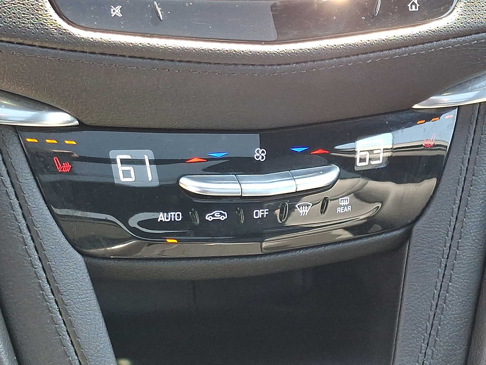Vehicle image 16 of 30