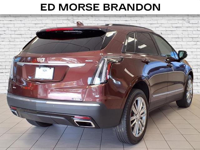 Vehicle image 4 of 33