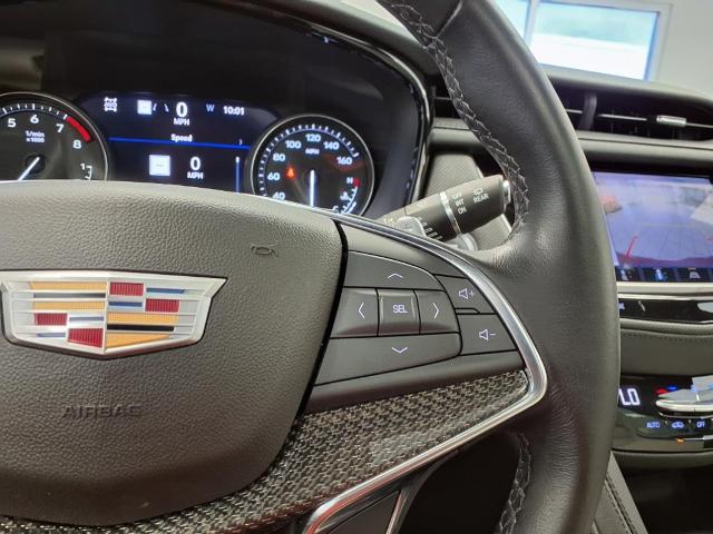 Vehicle image 29 of 33