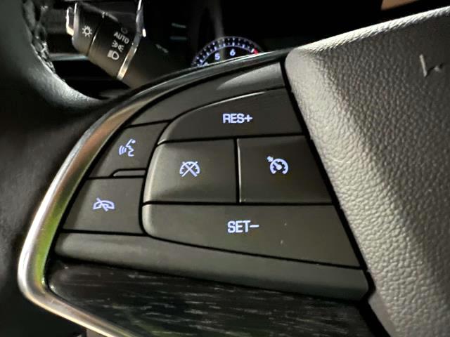 Vehicle image 29 of 33