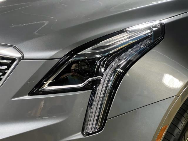 Vehicle image 7 of 33