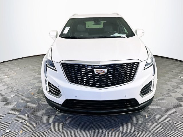 Vehicle image 2 of 35