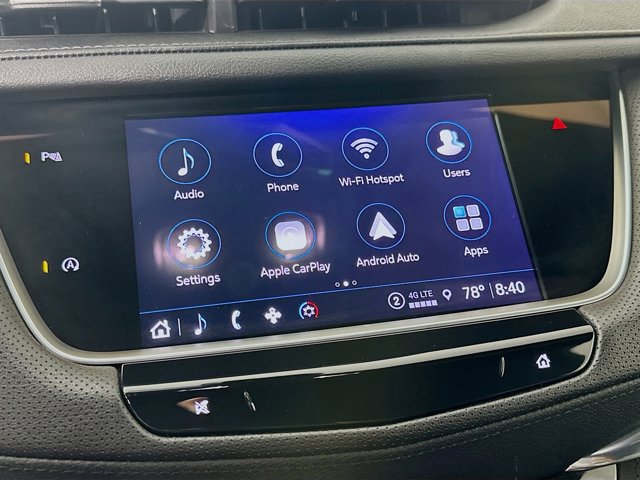 Vehicle image 10 of 35
