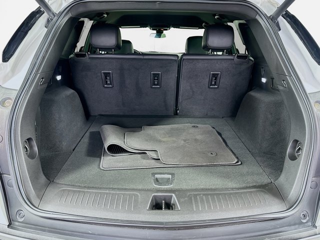 Vehicle image 24 of 35