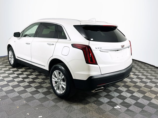 Vehicle image 6 of 35
