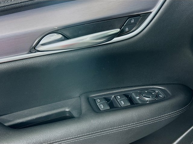 Vehicle image 14 of 35