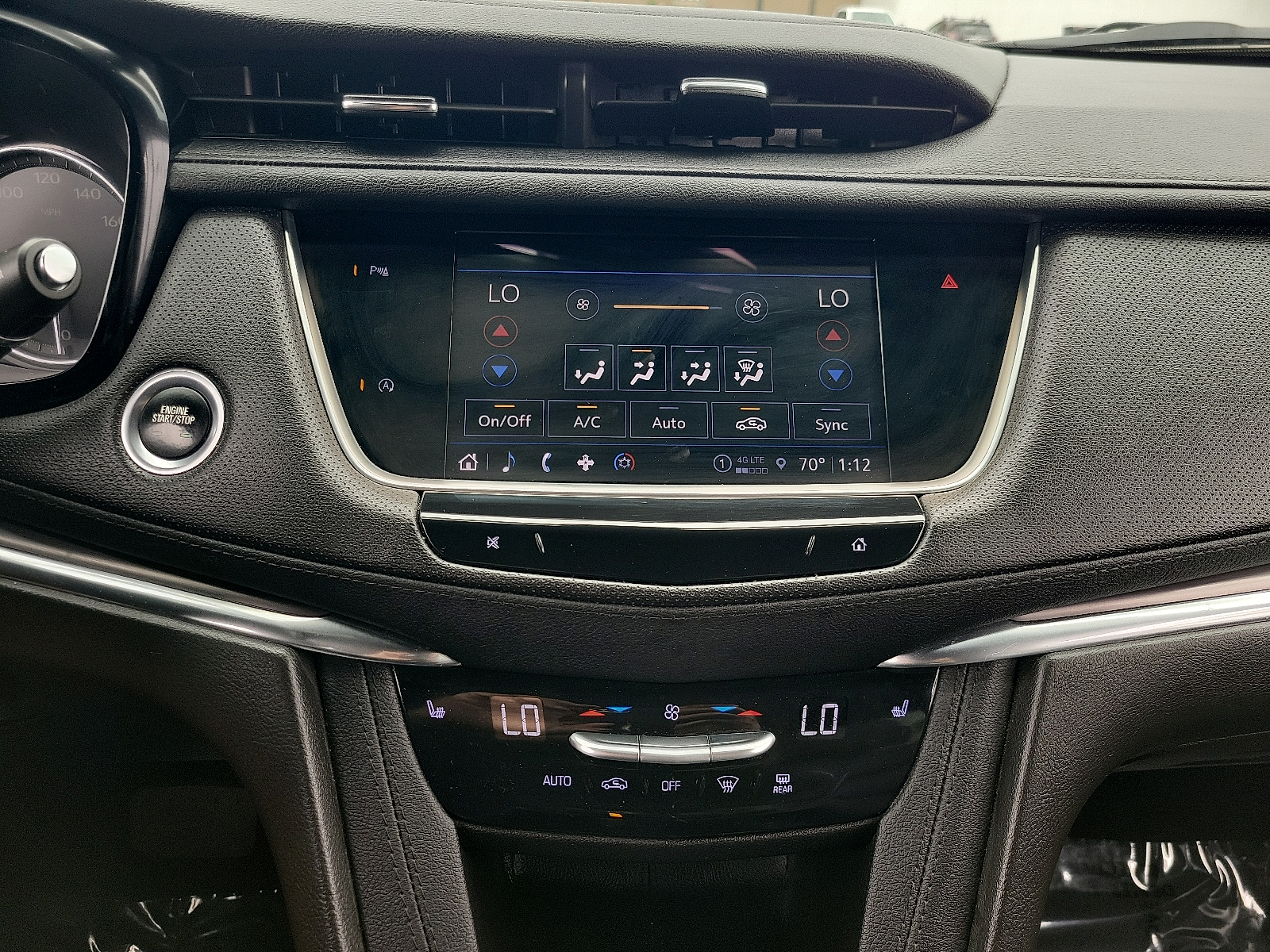 Vehicle image 13 of 25