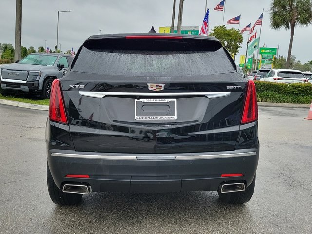 Vehicle image 8 of 28