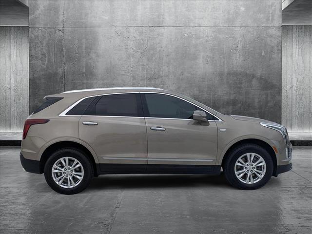 Vehicle image 4 of 24