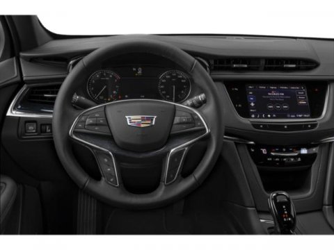 Vehicle image 9 of 16