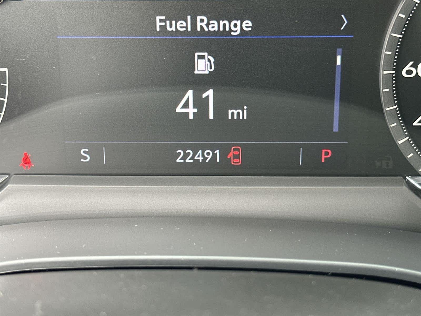 Vehicle image 18 of 31