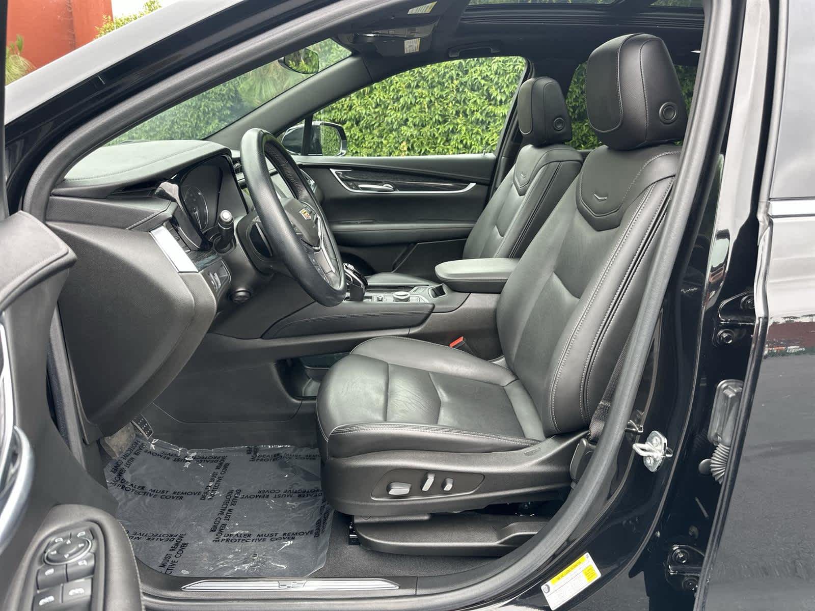 Vehicle image 11 of 31