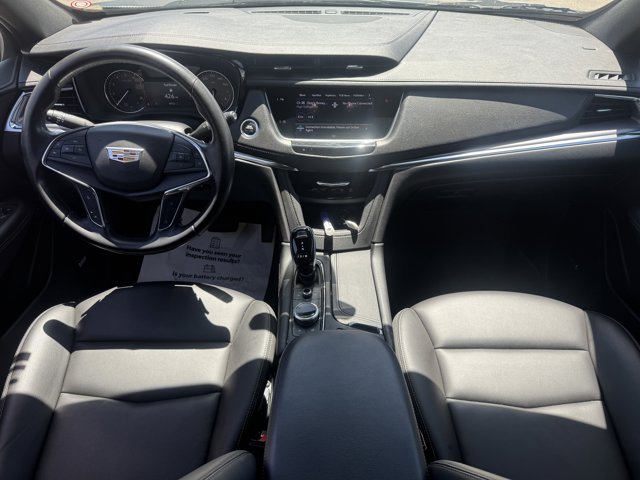 Vehicle image 19 of 34
