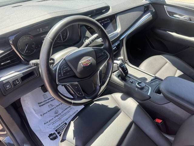 Vehicle image 14 of 34