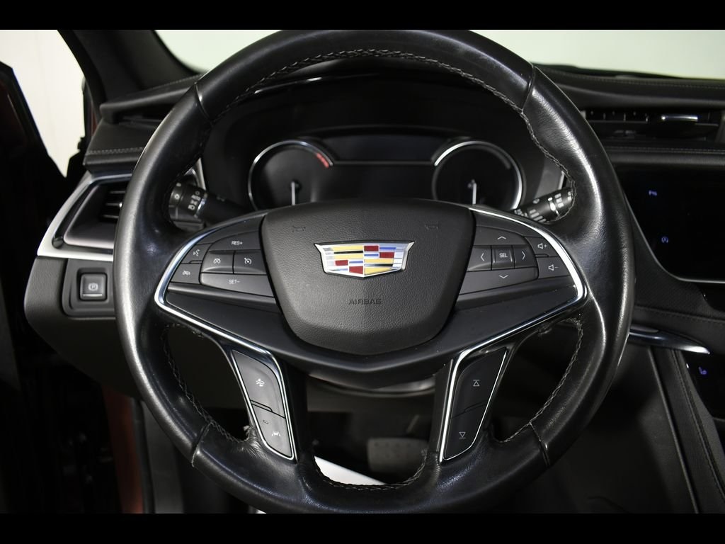Vehicle image 22 of 27