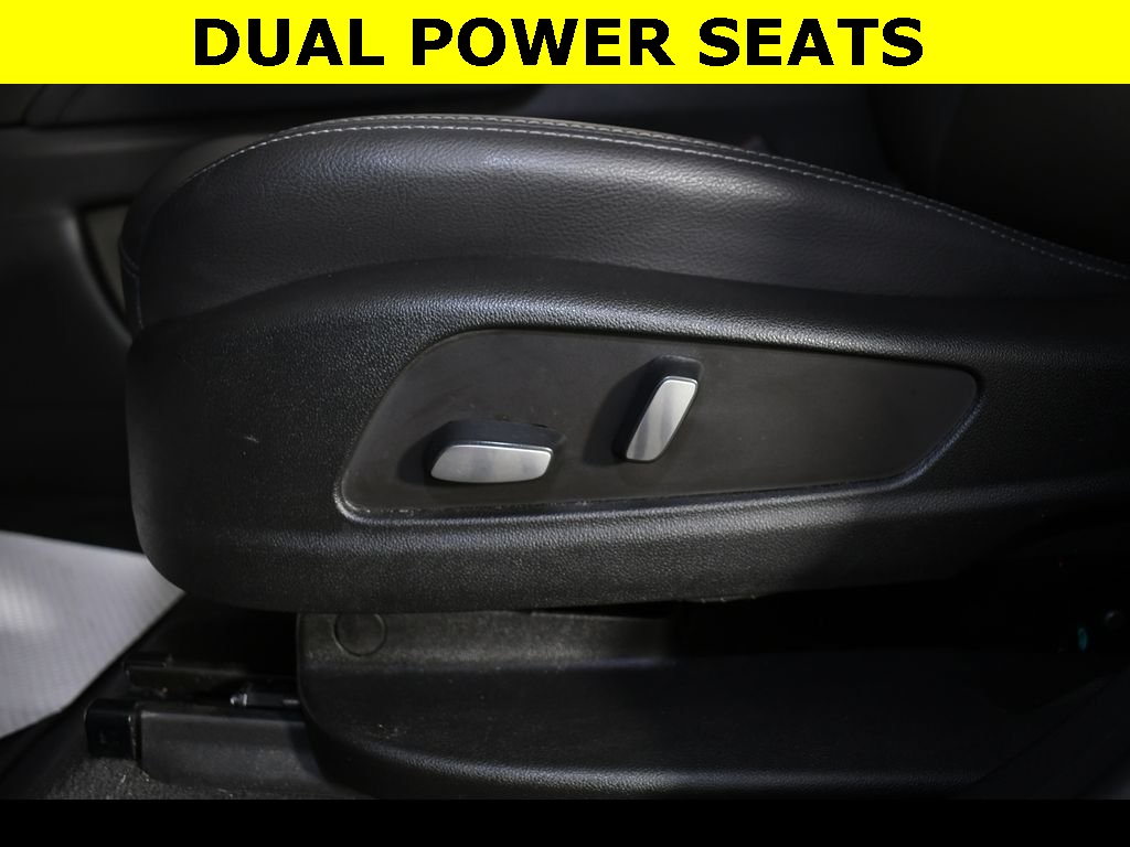 Vehicle image 9 of 27