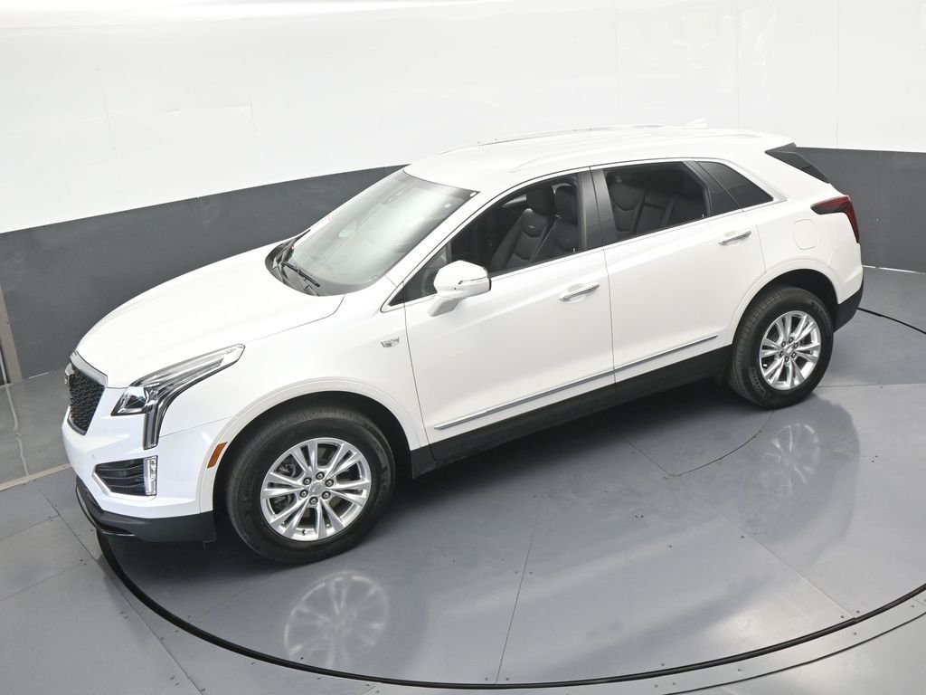 Vehicle image 3 of 71