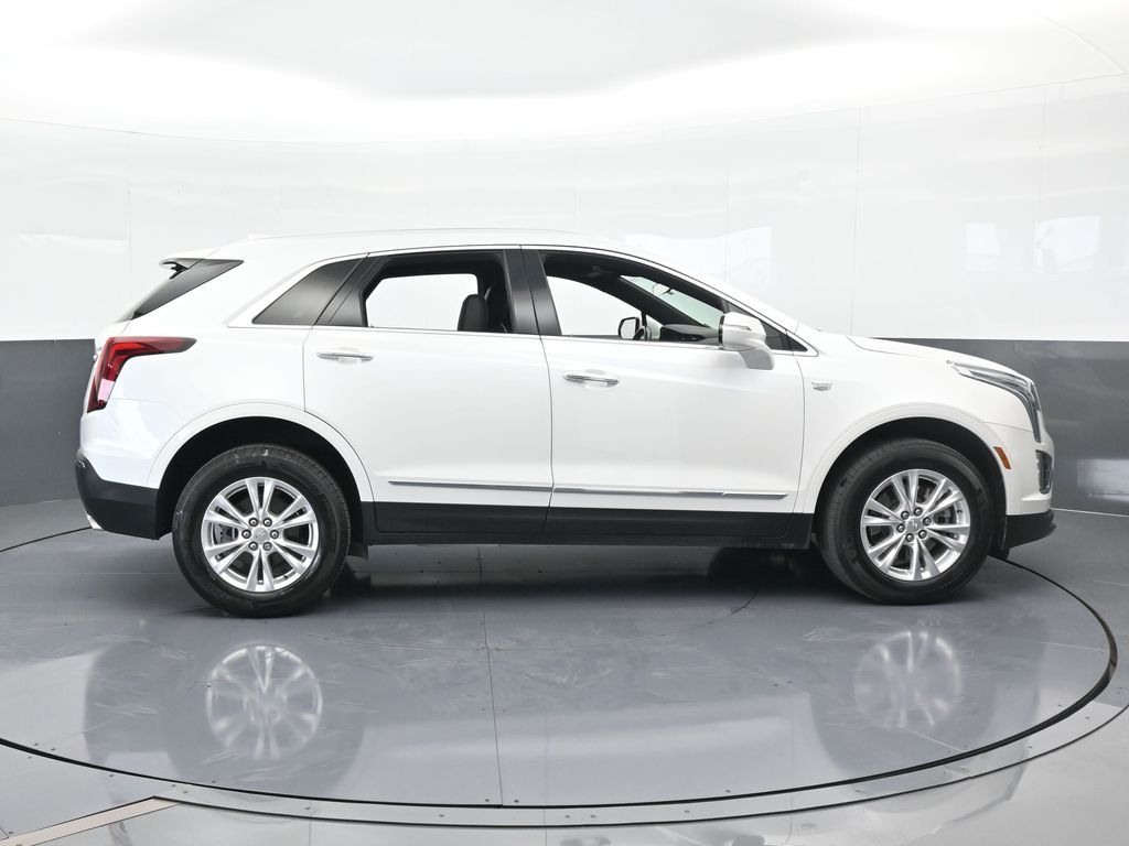 Vehicle image 14 of 71