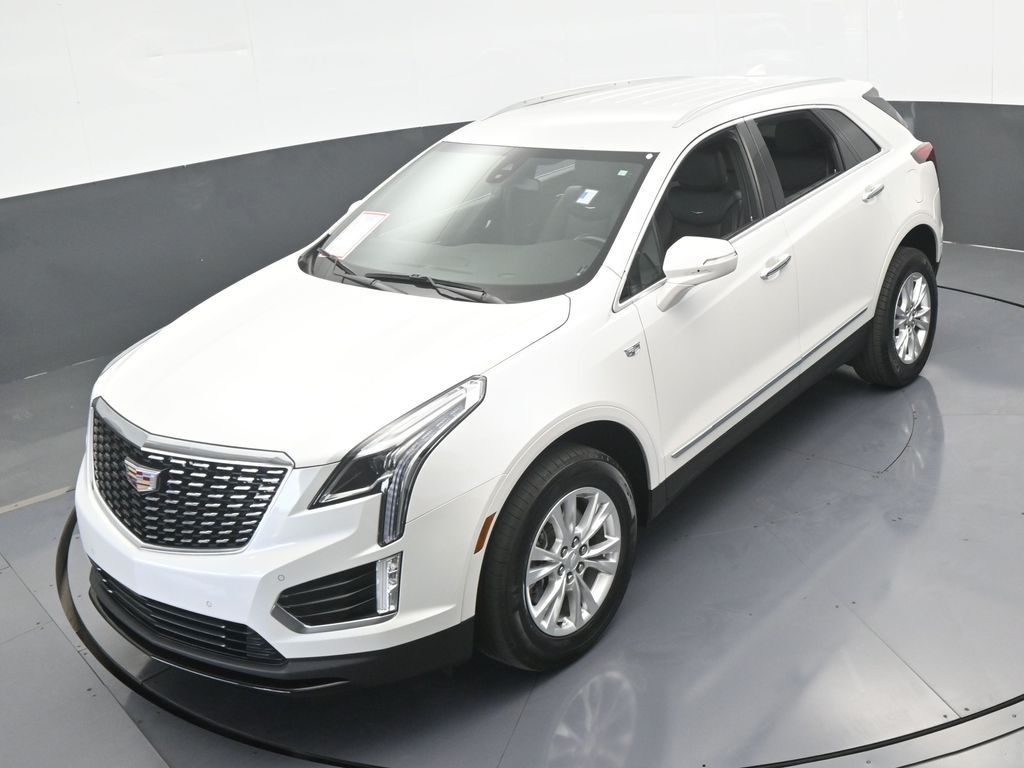 Vehicle image 4 of 71