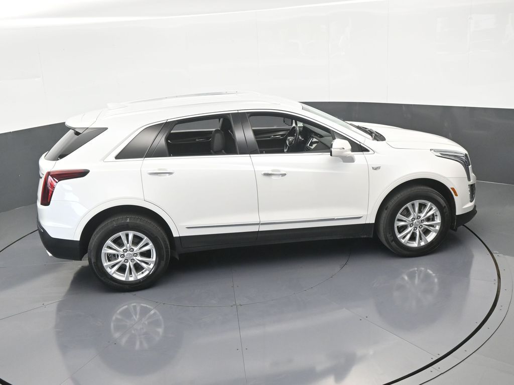 Vehicle image 24 of 71