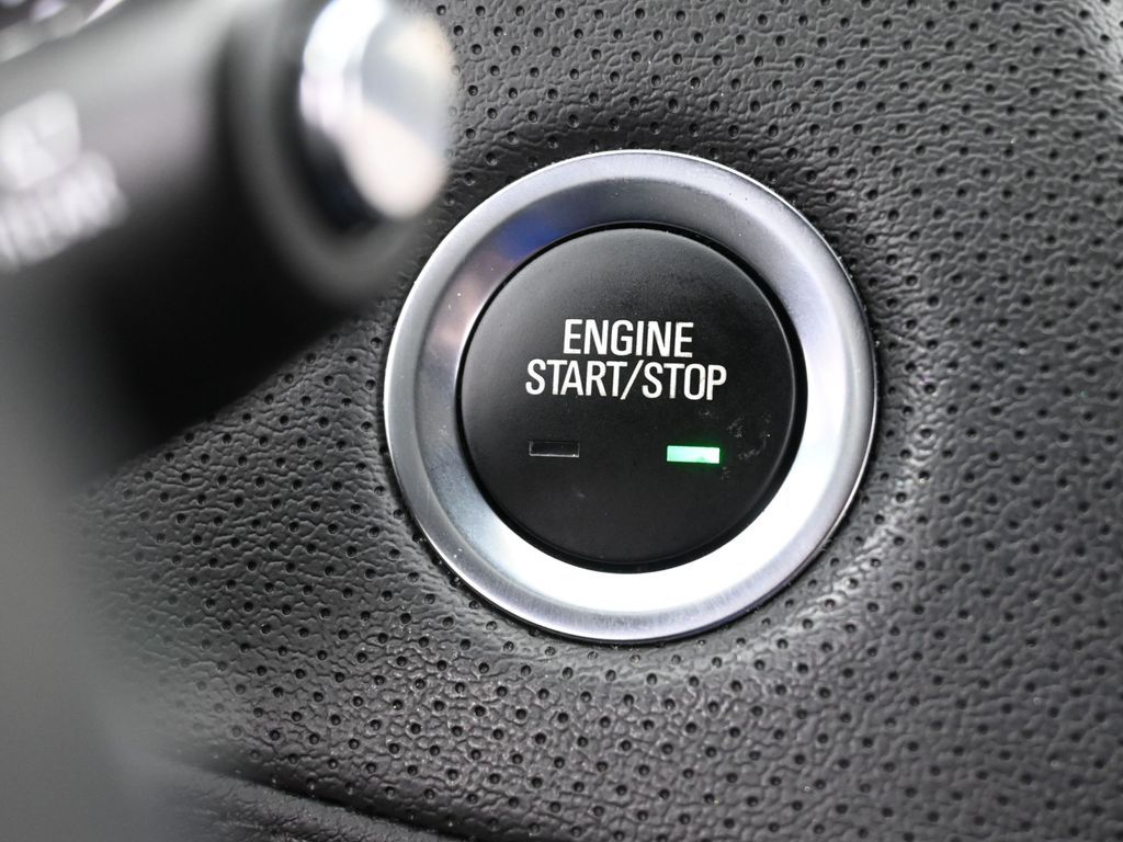Vehicle image 51 of 71