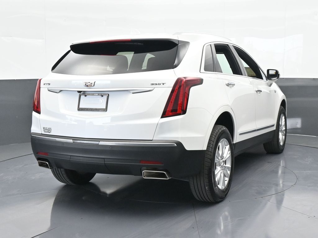 Vehicle image 19 of 71
