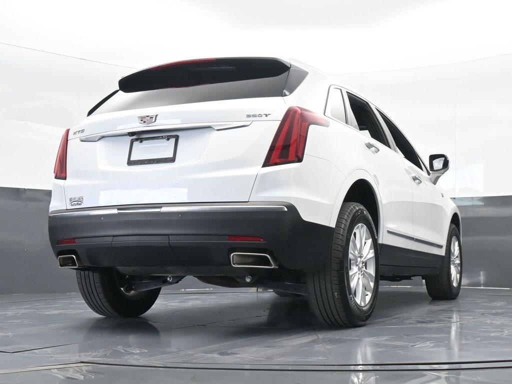 Vehicle image 22 of 71