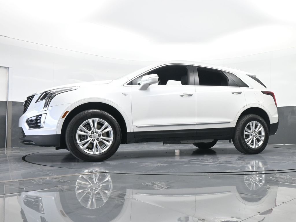 Vehicle image 6 of 71