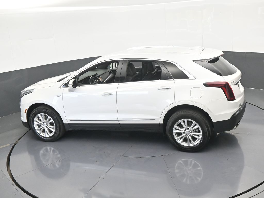Vehicle image 31 of 71