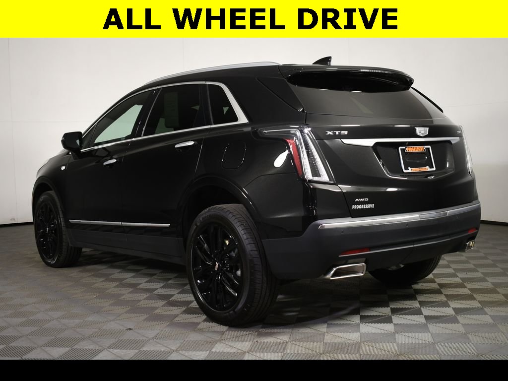 Vehicle image 6 of 27