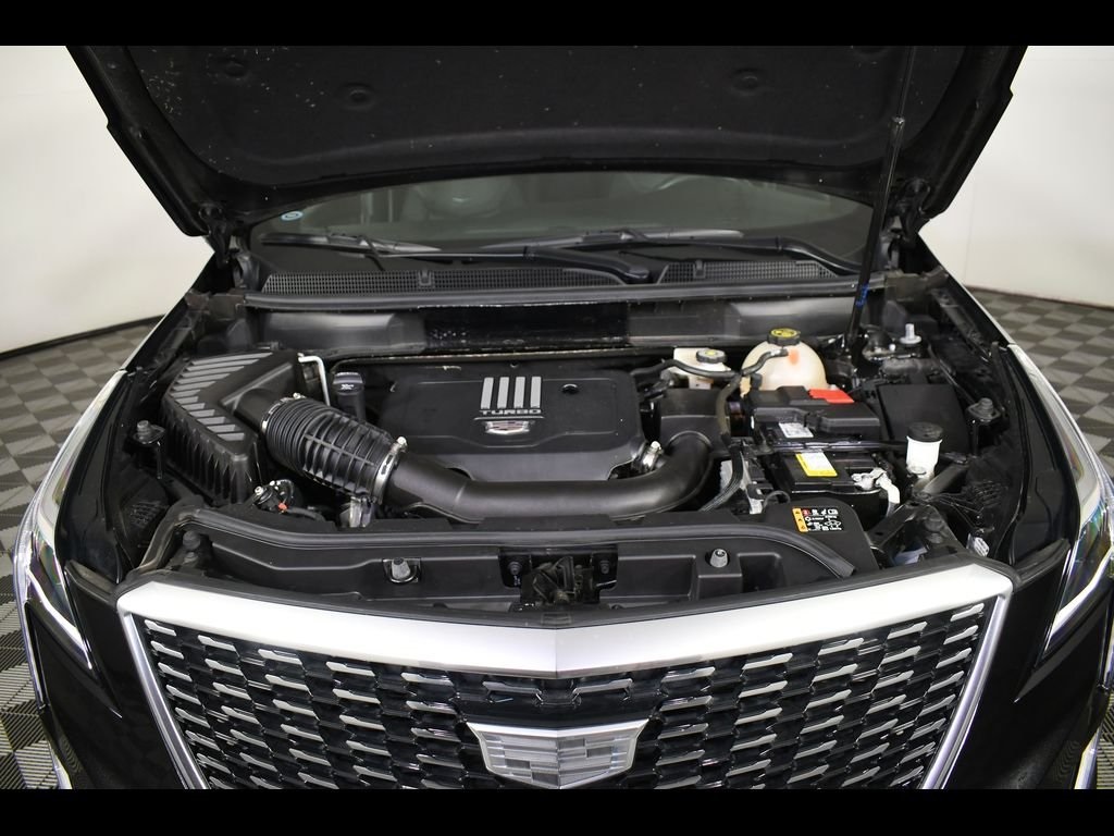 Vehicle image 17 of 27