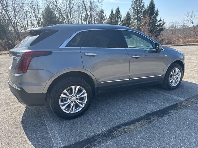Vehicle image 7 of 35