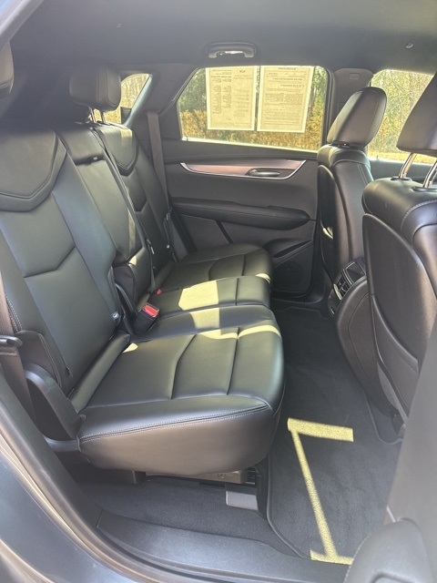 Vehicle image 34 of 35