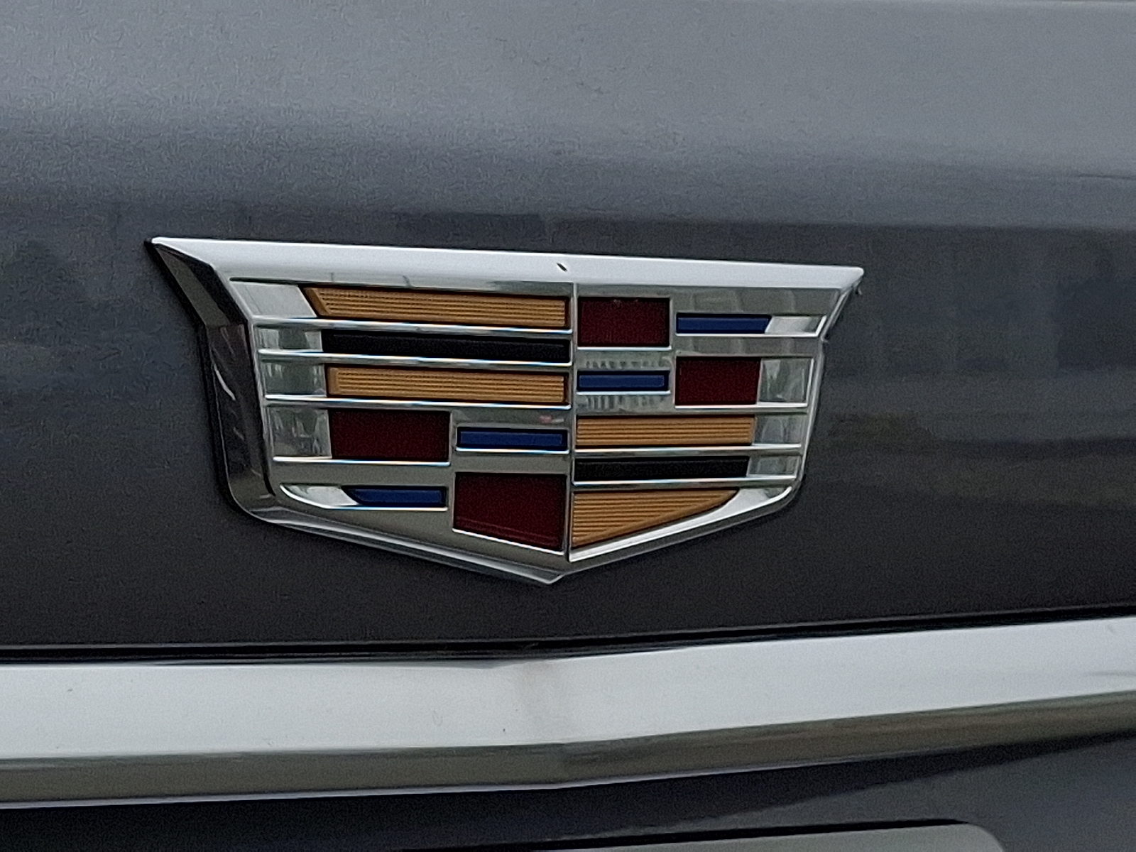 Vehicle image 27 of 30