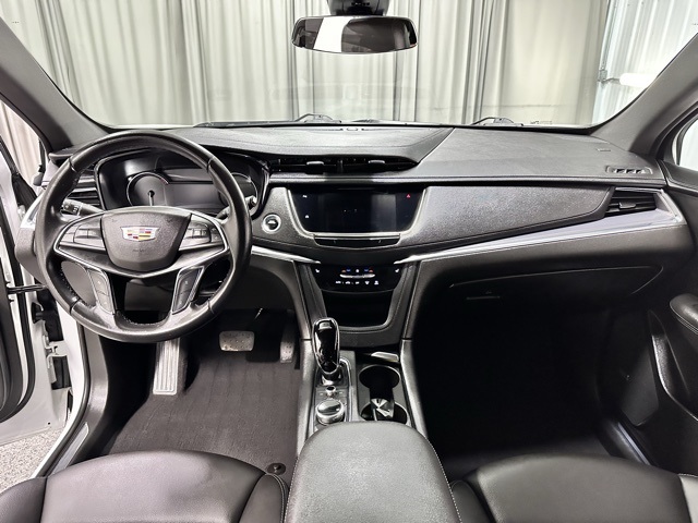 Vehicle image 13 of 29