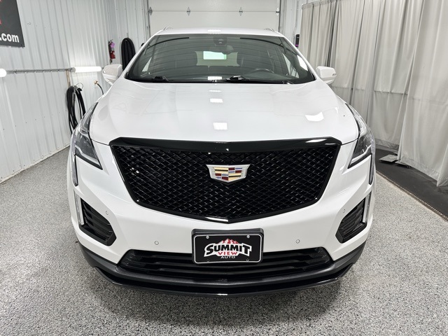Vehicle image 5 of 29