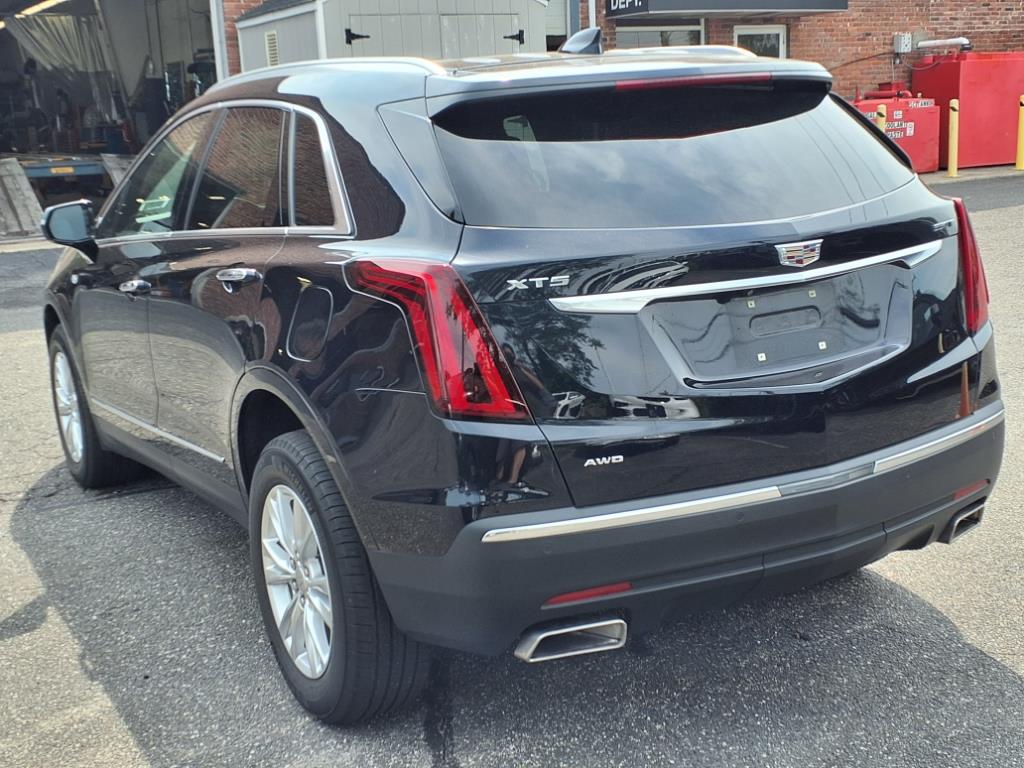 Vehicle image 6 of 31