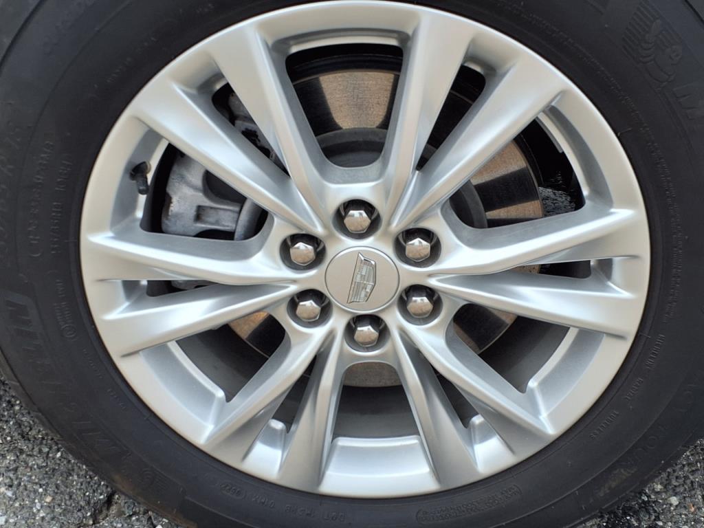 Vehicle image 9 of 31