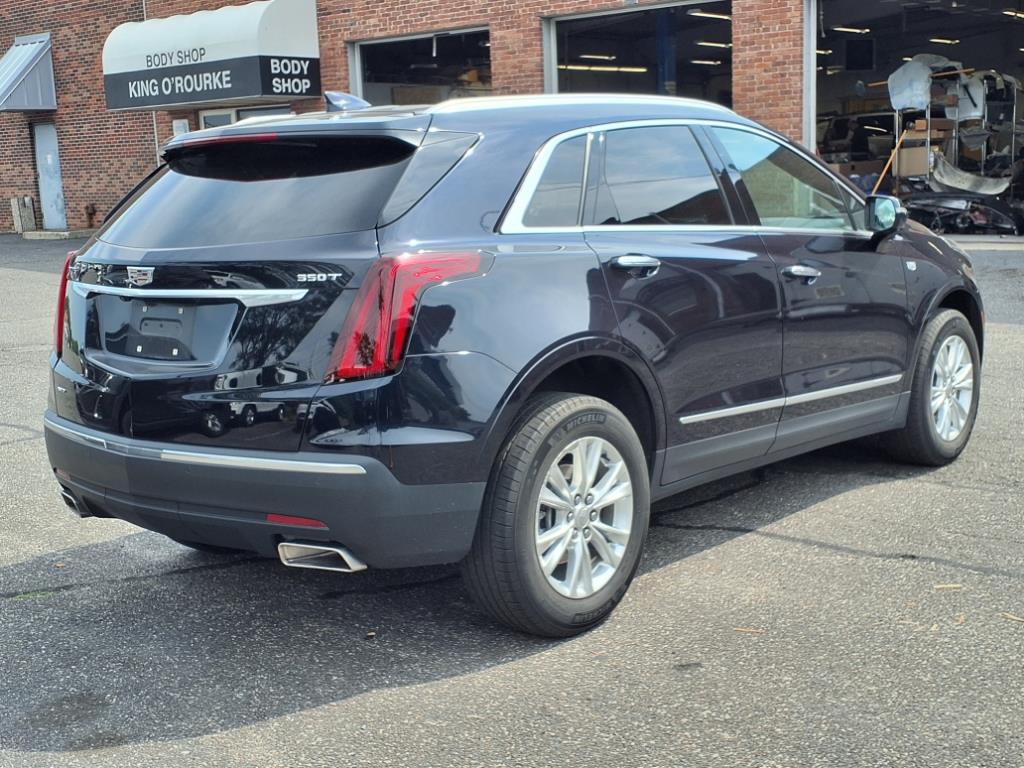 Vehicle image 5 of 31