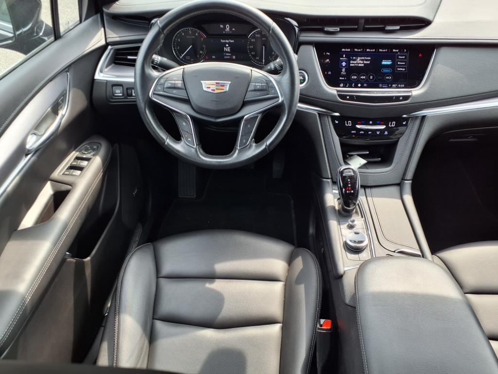 Vehicle image 16 of 31