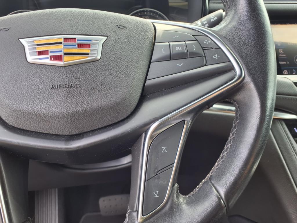 Vehicle image 24 of 31