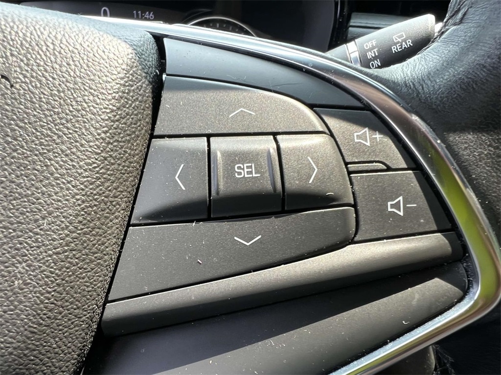 Vehicle image 34 of 41