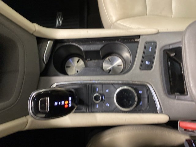 Vehicle image 30 of 31