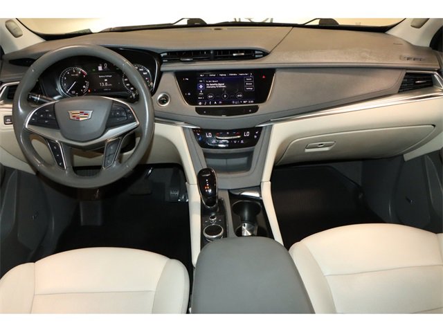 Vehicle image 19 of 31