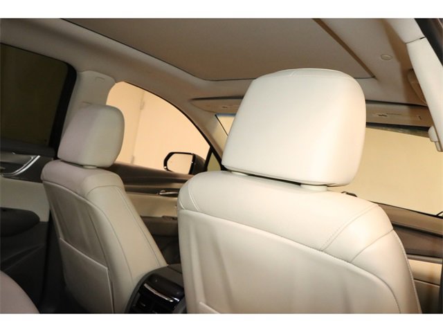 Vehicle image 24 of 31