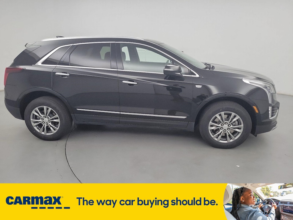 Vehicle image 4 of 27