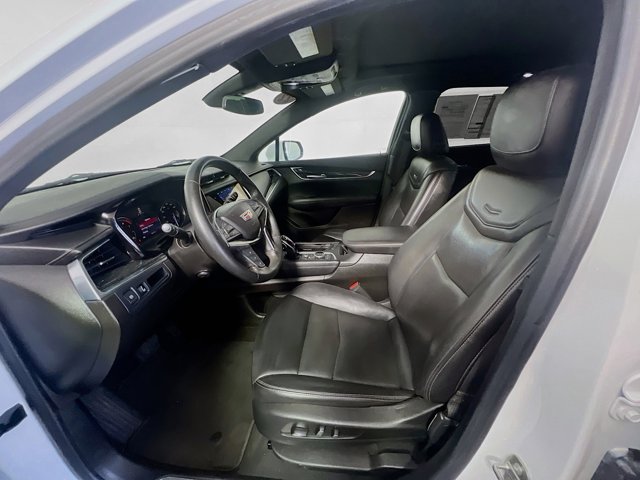 Vehicle image 12 of 31