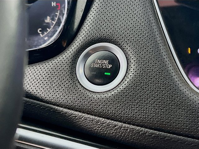 Vehicle image 20 of 31