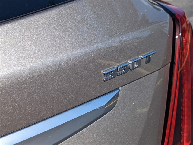Vehicle image 25 of 28