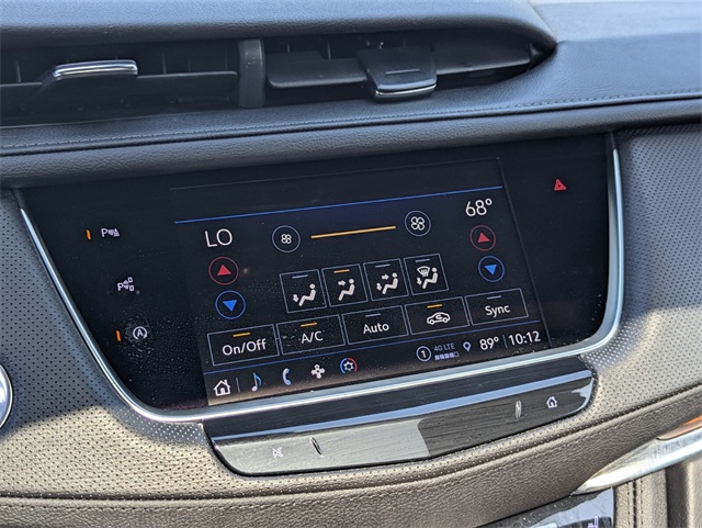Vehicle image 19 of 28